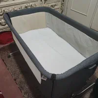 تخت کنار مادری مارک بیب