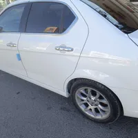 دنا پلاس اتوماتیک، مدل ۱۴۰۱