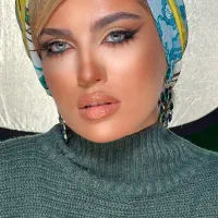 (میکاپ و شینیون تخصصی عروس)در آکادمی مریم احمدی|خدمات آرایشگری و زیبایی|نور, |دیوار