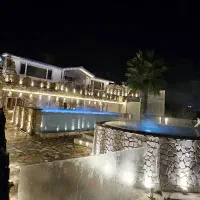 اجاره  ویلا استخردار ساحلی پلاک اول دریا لب اب|اجارهٔ کوتاه‌مدت ویلا و باغ|نوشهر, |دیوار