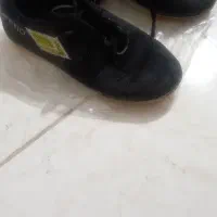 کفش سالن فوتسال سایز ۳۶ در حد نو