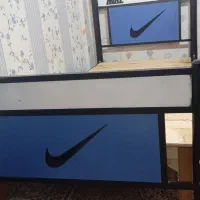 تخت یک نفره|تخت و سرویس خواب|میانه, |دیوار