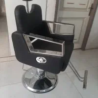 ۶عدد صندلی جکی و ۱ عدد تخت خیلی تمیز فروشی