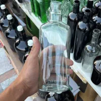 بطری‌شیشه‌ای‌نیم‌لیتری‌کتابی