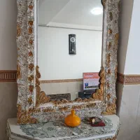 مبل ۸نفره وایینه کنسول ومیزو و۲تاعسلی