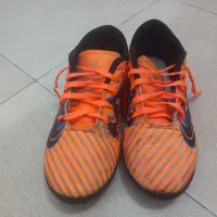 یک عدد استوکدرحد نو سایز ۳۷ اسلن پاره نیست