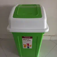 سطل زباله با درب بادبزنی