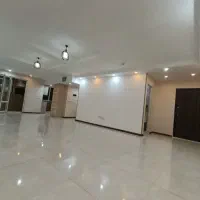 سلطان رهن اجاره شهرک غرب در فلاحی 130 متر