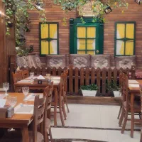 خدماتی رستوران