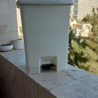 سطل زباله پلاستیکی