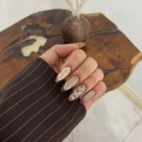 خدمات ناخن رباط کریم