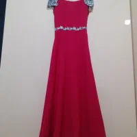 پیراهن مجلسی دنباله دار