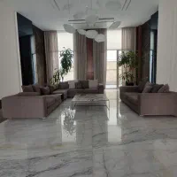 ۱۷۰‌ متر / فول مشاعات / چند قدمی پارک نیاوران