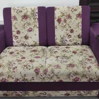 مبل راحتی و جلو مبلی