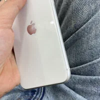 ایفون ۱۱ نرمال