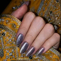 آموزش تخصصی کاشت ناخن