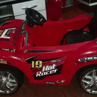 مک کویین ماشین شارژی درحدنو