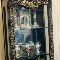 ساعت و بوفه