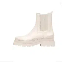 نیم بوت مارک استرادیواریوس|کیف، کفش، کمربند|اردبیل, |دیوار