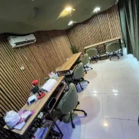 میز و صندلی ناخن