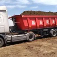 فروش کود گاوی خشک  و رطوبت دار|خدمات باغبانی و درختکاری|زرقان, |دیوار