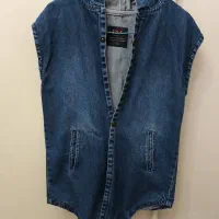 جلیقه پسرانه لی در حد نو شیک و زیبا