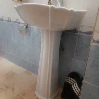 روشویی تمیز بدون شکستگی