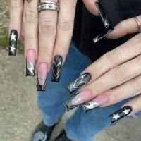 تخفیف50درصدی ناخن 150مژه بافت لایت کراتین