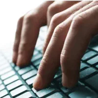 تایپیست هستم مسلط به آفیس