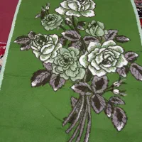 دو عدد پتو|رختخواب، بالش، پتو|قم, هفت تیر|دیوار