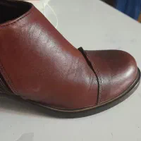 بوت چرم اصل سایز ۳۷ رنگ سماقی