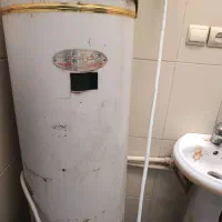 آبگرمکن مخزن دار