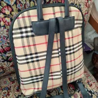 کیف|کیف، کفش، کمربند|کرمان, |دیوار