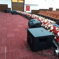 ریسه گل متری سالن همایش|گل مصنوعی|تهران, بروجردی|دیوار