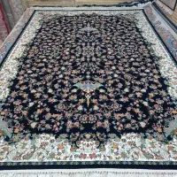 یلدای کویر یک‌ ۹ متری و یک قالیچه ۴ متری