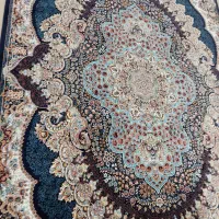 فرش ۶ متری ۷۰۰ شانه قیمت هم نوشته شده|فرش|مرند, |دیوار