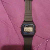 ساعت کاسیو نو  مالزی  و یک بند ساعت