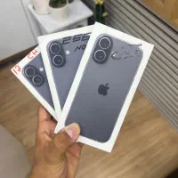 آیفون ۱۷ نرمال