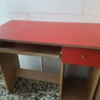 میز کامپیوتر سالم