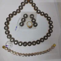ست نقره با الماس طبیعی (اصل بشرط)