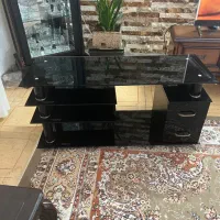 میزنلویزیون شیشه ایی