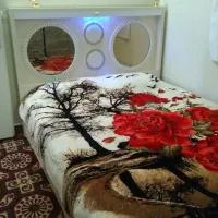 تخت دونفره