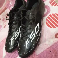 کفش فوتبالی