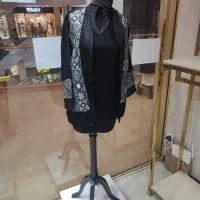 فروش رگال لباس طلایی  ،مانکن ، آینه ، میز و صندلی|فروشگاه و مغازه|بندر انزلی, جفرود پایین|دیوار