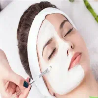 مدل پاکسازی و فشیال پوست فقط ۵۹۰