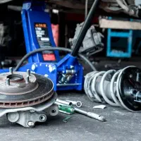 جلوبندی و هیدرولیک باضمانت3ماهه