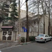 ۳۰۰متر ملک ویلایی شمالی عرض۱۲ اقبال برسلانی