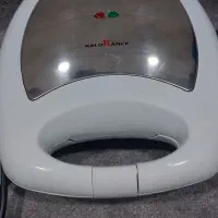 ساندویچ ساز مارک کلورانس