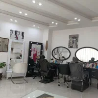 سالن زیبایی رزا با ارائه بهترین خدمات و تخفیف