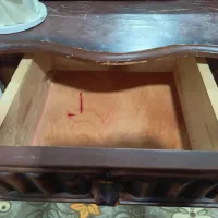 میز پا تختی|تخت و سرویس خواب|قم, قلعه کامکار|دیوار